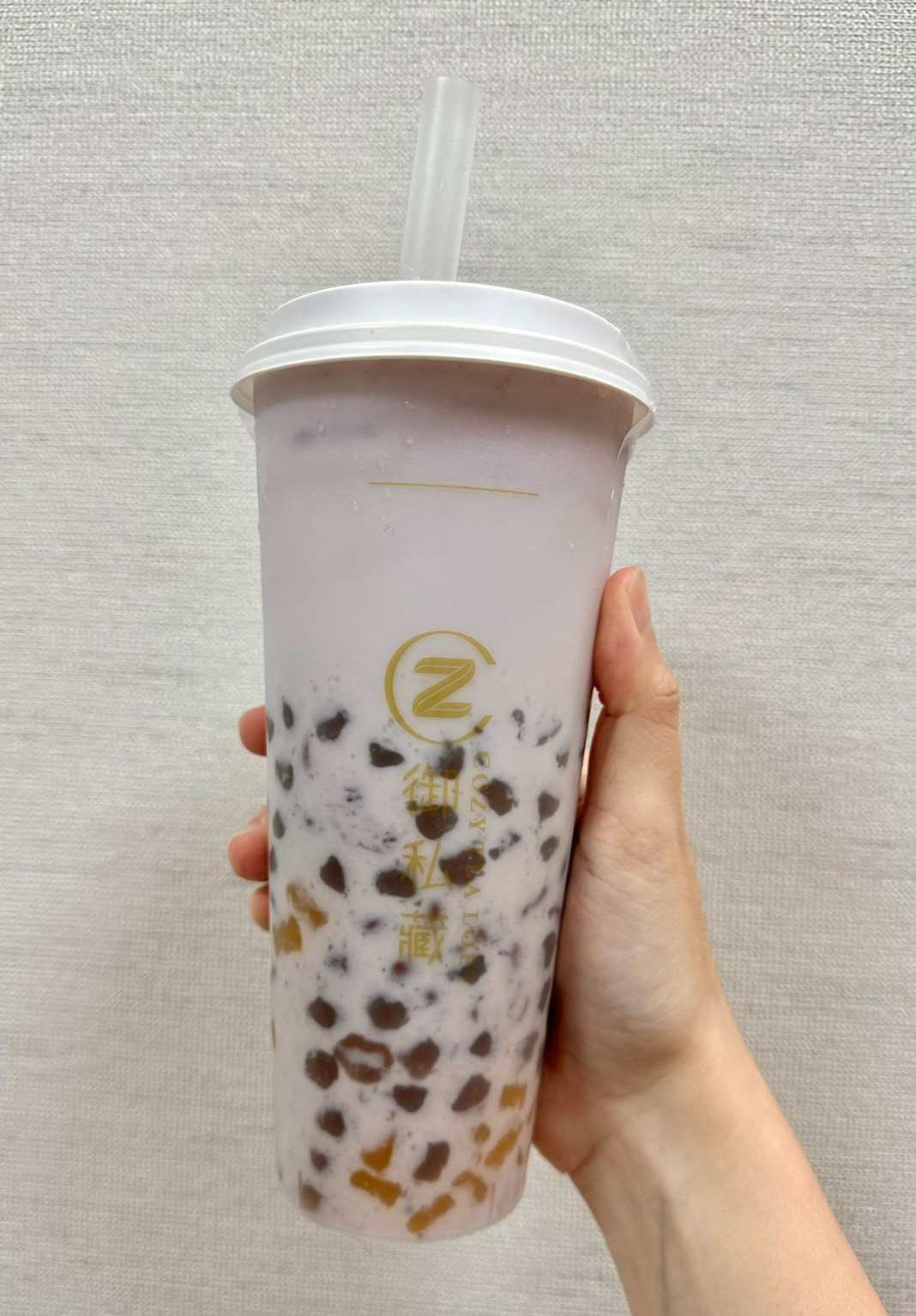 台南飲料內行人推薦TOP5!香醇酸甜的「樂觀奶茶」一喝超難忘!Q彈黑糖珍珠一咬像飛到沖繩!快收藏台南飲料推薦 台南飲料內行人推薦TOP5!香醇酸甜的「樂觀奶茶」一喝超難忘!Q彈黑糖珍珠一咬像飛到沖繩!快收藏台南飲料推薦